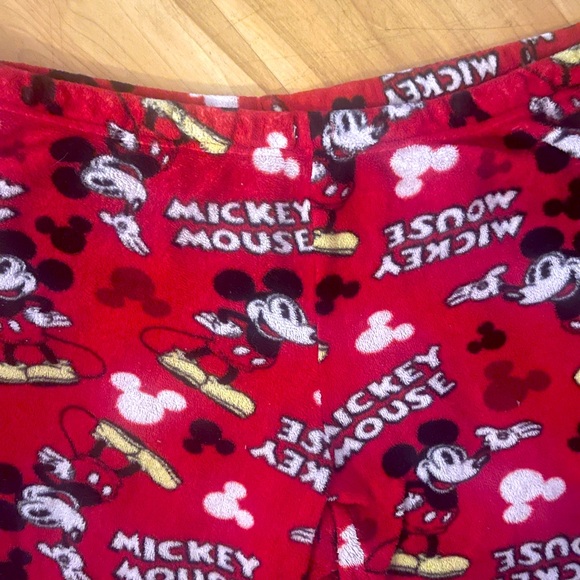Disney Mickey Mouse Fleece Pajama Pants XXL 42" waist Cozy Comfy
Comfort - Picture 2 of 2